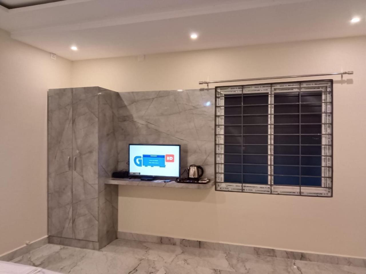 Sri Ganesh Residency Hotel Tirupati Eksteriør billede
