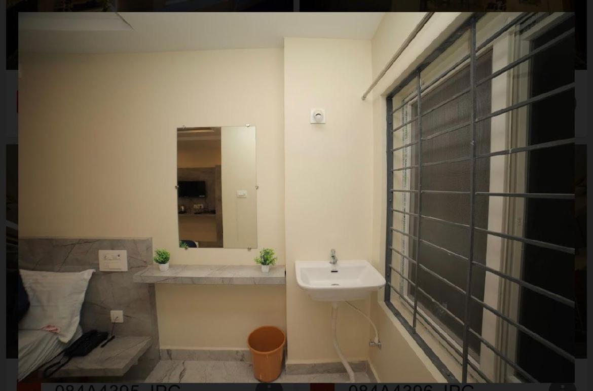 Sri Ganesh Residency Hotel Tirupati Eksteriør billede