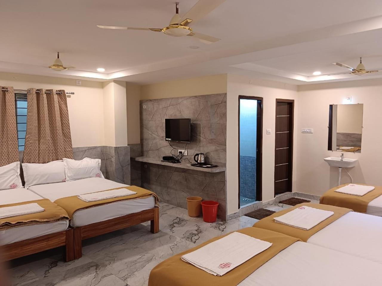 Sri Ganesh Residency Hotel Tirupati Eksteriør billede